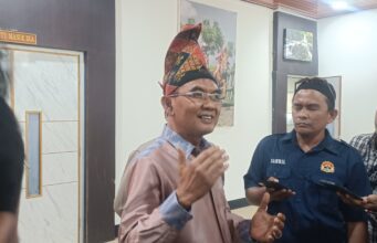 Wabup: Kalau Masih Ada Jalan Berlubang di Lingkar Tambang, Berarti Tambangnya Tidak Bermanfaat