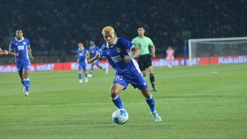 Ikwan-Ali-Tanamal-Siap-Debut-di-Pentas-Asia-Bersama-Persib