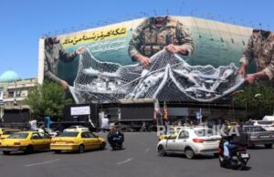 Iran Tolak Negosiasi dengan AS, Fokus pada Koridor Tengah Selat Hormuz dengan Oman