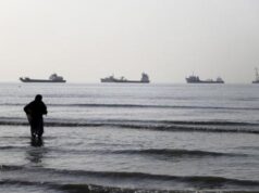 Iran dan Oman Sepakati Rute Pelayaran Aman di Selat Hormuz