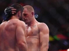 Islam Makhachev Bertahan, Ian Garry Tak Menyesal Meski Kalah di UFC 330