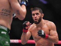 Islam Makhachev Hampir Akhiri Pertarungan dengan Tendangan Mematikan di UFC 330