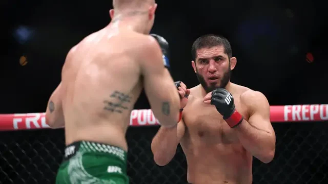 Islam-Makhachev-Pecahkan-Rekor-17-Kemenangan-Beruntun-Pertahankan-Gelar-UFC-Welterweight
