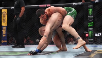 Islam-Makhachev-Teguh-di-Kelas-Welter-Belum-Catat-Submission-Pertama