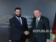 Israel Serang Pangkalan Udara Suriah karena Khawatir Kedatangan Pasukan Turki