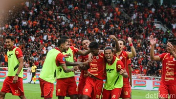Jakmania-Boikot-Laga-Persija-Shin-Tae-Yong-Respons-dengan-Haru