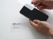 Jangan Asal Pasang, Pahami Cara Kerja Pelindung Layar HP
