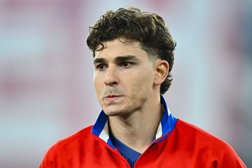 Julian-Alvarez-Dicemooh-Suporter-Simeone-Serukan-Persatuan