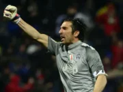 Juventus Pertimbangkan Vicario dan Suzuki, Buffon Beri Penilaian Khusus