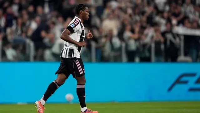 Juventus-dan-Crystal-Palace-Kembali-Jajaki-Barter-Mateta-dan-David