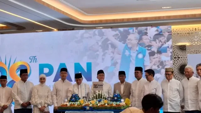 Kader-PAN-Diminta-Potong-Gaji-Bantu-Korban-Gempa-NTT-dan-Karhutla