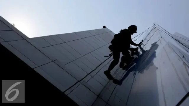 Kejuaraan-Dunia-Bersihkan-Jendela-Rekor-914-Detik-Masih-Tak-Terkalahkan