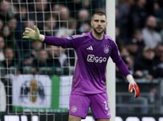 Kevin Diks Menjadi Inspirasi, Maarten Paes Siap Torehkan Sejarah di UEFA Conference League