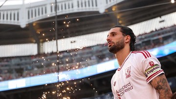Liverpool-Kembali-ke-Akar-Klasik-dengan-Jersey-Tandang-Bernuansa-Nostalgia