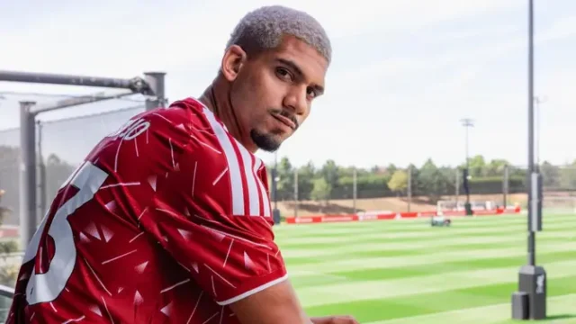 Liverpool-Resmi-Pinjam-Ronald-Araujo-dari-Barcelona-untuk-Musim-20262027