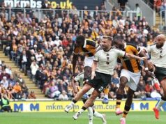 MU Kembali Kalah karena Bola Mati, Hull City Menang 2-0 di Laga Pembuka