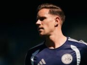 Maarten Paes Diambang Persaingan Ketat Usai Debut Gemilang Ter Stegen di Ajax