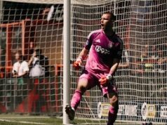 Maarten Paes Tahan Gawang Ajax, Bawa Tim Menang 3-1 di Kualifikasi Eropa