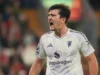 Maguire Dinilai Tak Lagi Ideal, Yorke Minta Carrick Ganti Lini Belakang MU