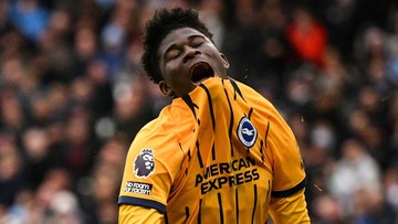 Manchester-United-Kian-Dekat-Rekrut-Gelandang-Brighton-Carlos-Baleba
