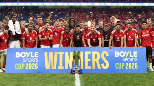 Manchester-United-Menang-Adu-Penalti-atas-Leeds-United-di-Cup-Pramusim