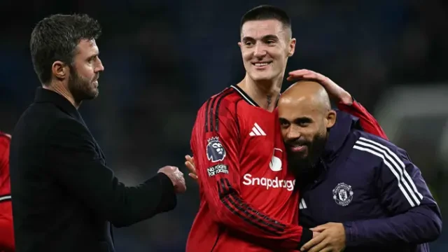 Manchester-United-Tegaskan-Sesko-Bukan-untuk-Dijual