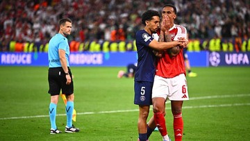 Marquinhos-Raih-Penghargaan-UEFA-untuk-Tindakan-Kemanusiaan-di-Final-Liga-Champions