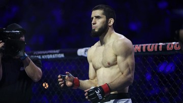 McGregor-Prediksi-Garry-Hancurkan-Makhachev-dengan-Tendangan-Tinggi-di-Ronde-Akhir