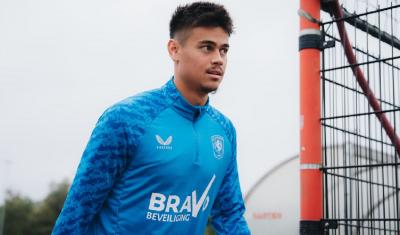 Mees-Hilgers-Kembali-Berlatih-Bersama-FC-Twente-Peluang-Gabung-Timnas-Indonesia-Membesar