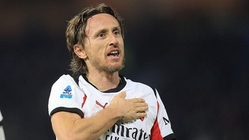 Modric-Tetap-Bertahan-di-AC-Milan-Meski-Usia-40-Tahun