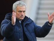 Mourinho Pernah Janji Gantikan Ferguson, Lalu Batal karena Janji pada Chelsea
