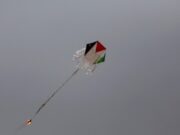 Netanyahu Ancam Serang Anak-Anak Gaza yang Main Layang-Layang