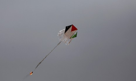 Netanyahu-Ancam-Serang-Anak-Anak-Gaza-yang-Main-Layang-Layang