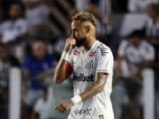 Neymar Jadi Korban Pertama Aturan Baru Liga Brasil