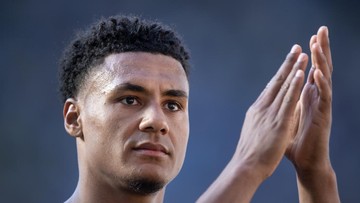 Ollie-Watkins-Ditinggalkan-Suporter-Usai-Absen-Lawan-Brighton
