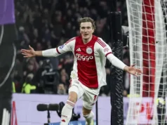 PSG Resmi Rekrut Mika Godts, Liverpool Gencar Buru Barcola