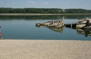 Panas Ekstrem Ungkap Bangkai Kapal Perang WWII di Sungai Danube