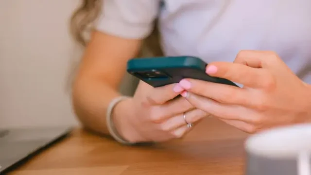 Pasar-Smartphone-Eropa-Terjun-Bebas-ke-Titik-Terendah-dalam-Tiga-Tahun