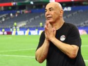 Pelatih Timnas Mesir Pingsan Usai Dua Istrinya Bertengkar Hebat