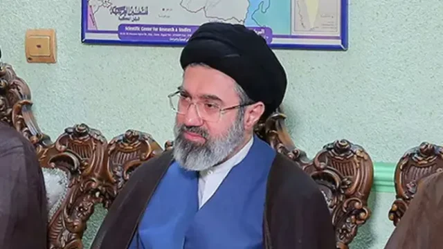 Pemimpin-Tertinggi-Iran-Serukan-Persatuan-Umat-Islam-Hadapi-Musuh-Bersama
