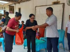 Perindo Sikka Salurkan 1 Ton Beras untuk Korban Gempa di Desa Gera