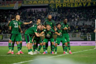 Persebaya-Surabaya-Menang-2-1-atas-Port-FC-Bantu-Persija-Jakarta-Tembus-Semifinal