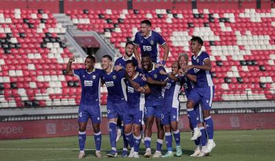 Persib-Bandung-Hadapi-Sanksi-FIFA-Penyelesaian-Sengketa-dengan-Alberts-Jadi-Kunci