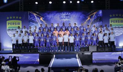 Persib-Bandung-Siap-Bertahan-Jadwal-Sengit-Menanti-di-Super-League-2026-2027