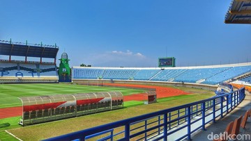 Persib-Main-Lawan-Manila-Digger-di-SJH-GBLA-Dipersiapkan-untuk-Super-League