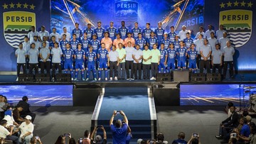 Persib-Resmi-Luncurkan-Skuad-32-Pemain-untuk-Musim-20262027-12-Legiun-Asing-Siap-Berjaya