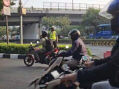 Polisi Tutup Jalan Gatot Subroto Jelang Aksi Demo di DPR