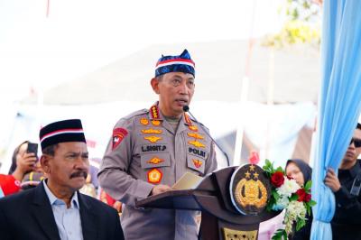 Prabowo-Resmikan-3.395-Jembatan-dan-3.000-Sumber-Air-di-Seluruh-Indonesia