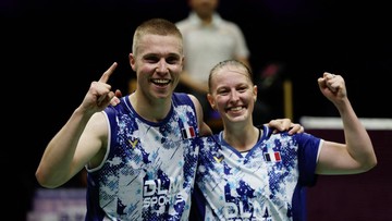 Prancis-Bersejarah-GicquelDelrue-Juara-Dunia-Badminton-Ganda-Campuran