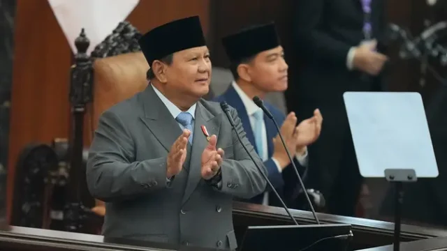 Presiden-Prabowo-Luncurkan-Program-PLTS-100-GW-di-Bali